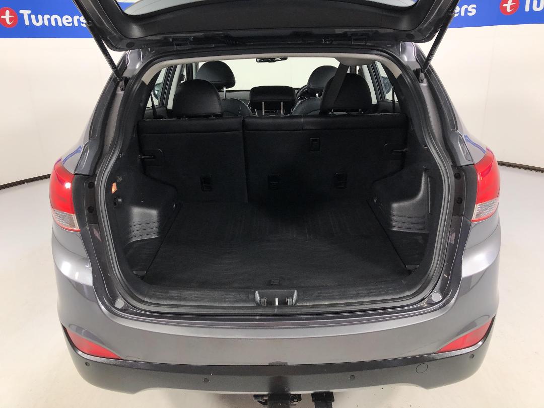 Photo '14' of Hyundai Ix35 Photo '14' of Hyundai Ix35