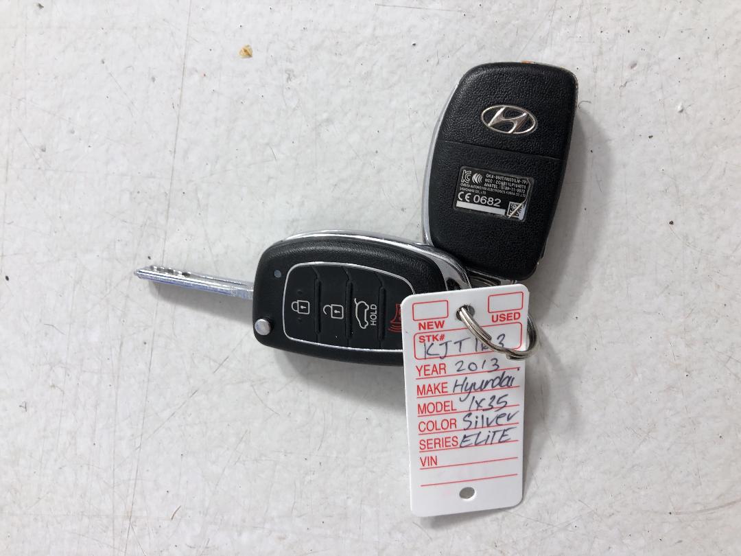 Photo '22' of Hyundai Ix35 Photo '22' of Hyundai Ix35