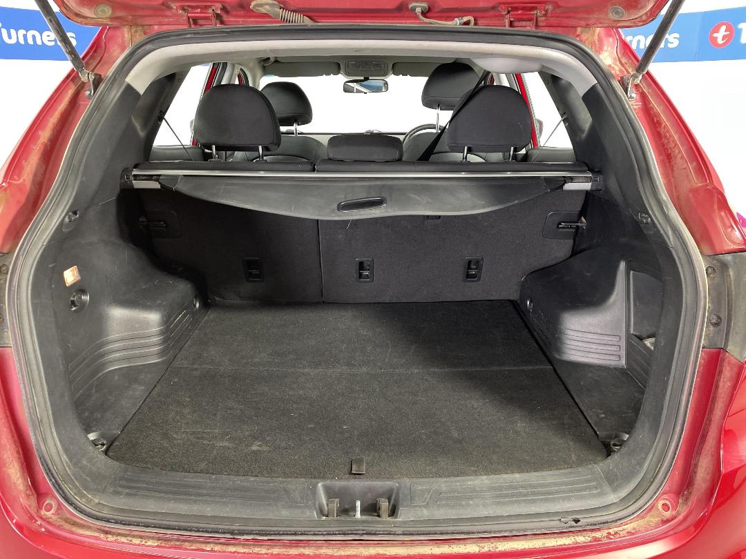 Photo '14' of Hyundai Ix35 Photo '14' of Hyundai Ix35