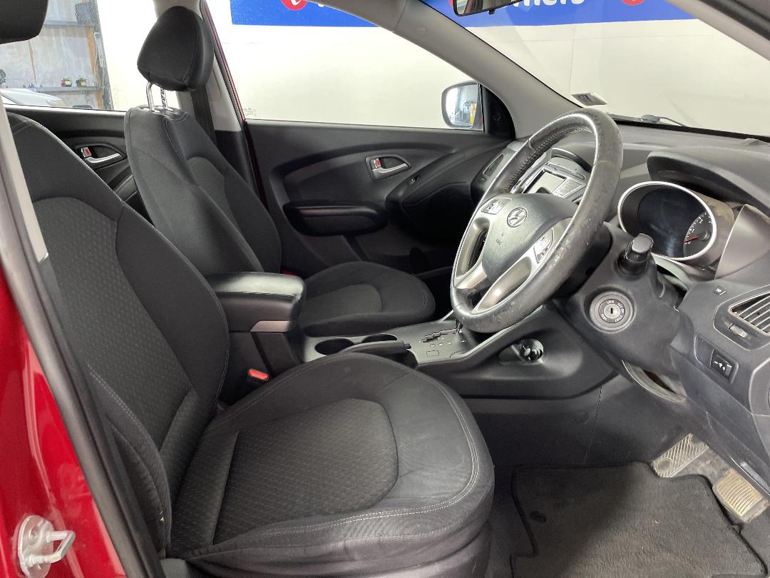 Photo '16' of Hyundai Ix35 Photo '16' of Hyundai Ix35