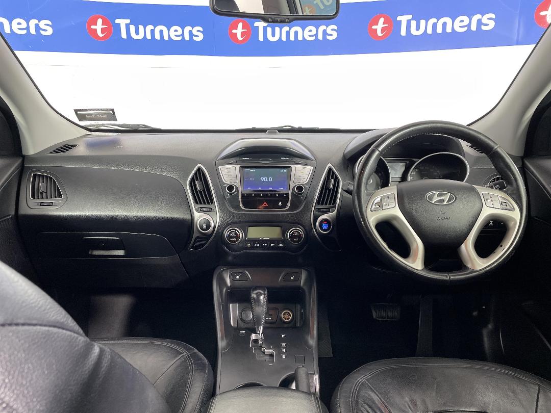 Photo '17' of Hyundai Ix35 Photo '17' of Hyundai Ix35