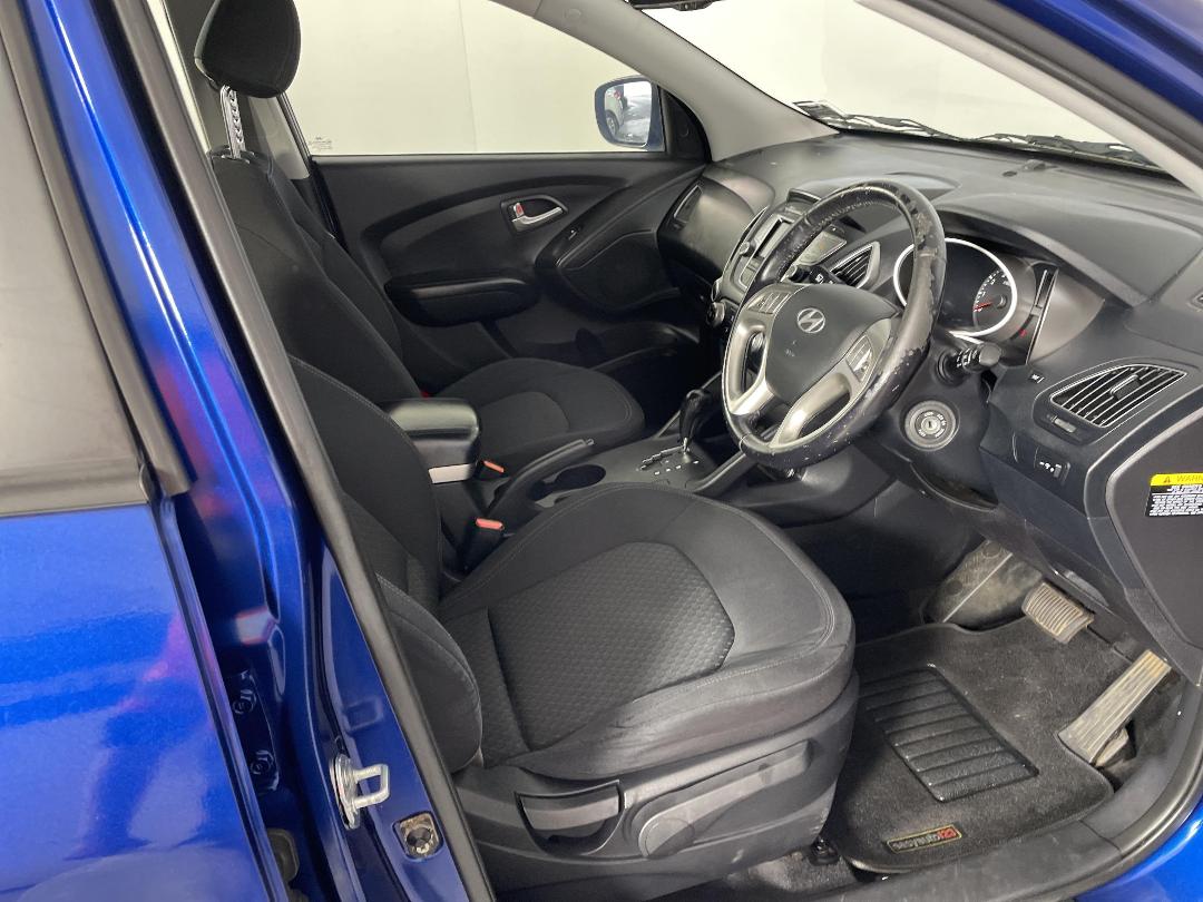 Photo '16' of Hyundai Ix35