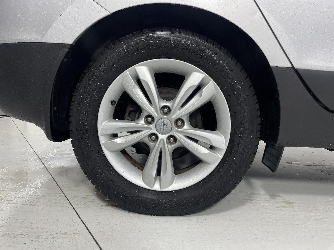 Photo '12' of Hyundai Ix35