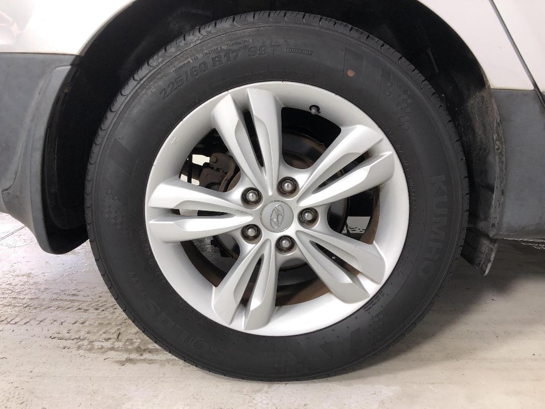 Photo '12' of Hyundai Ix35