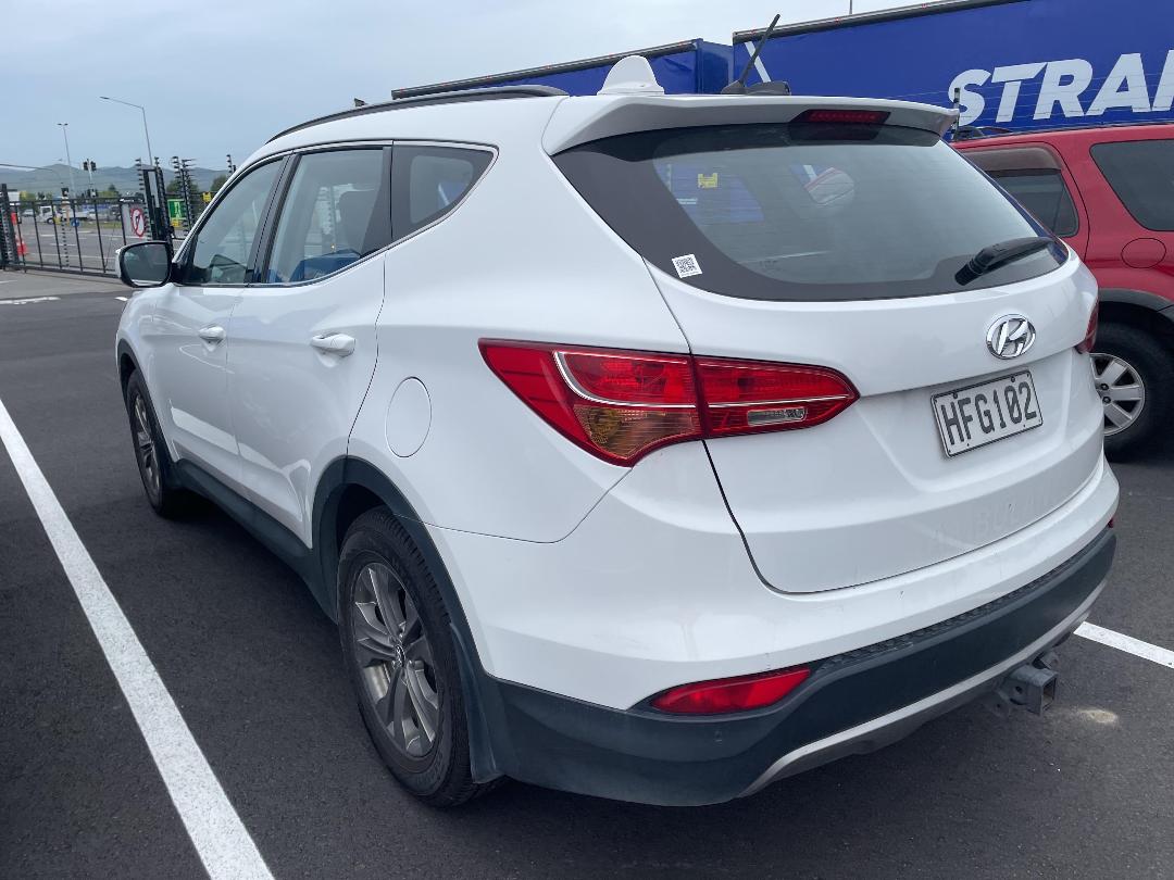 Photo '10' of Hyundai Santa FE DM Photo '10' of Hyundai Santa FE DM