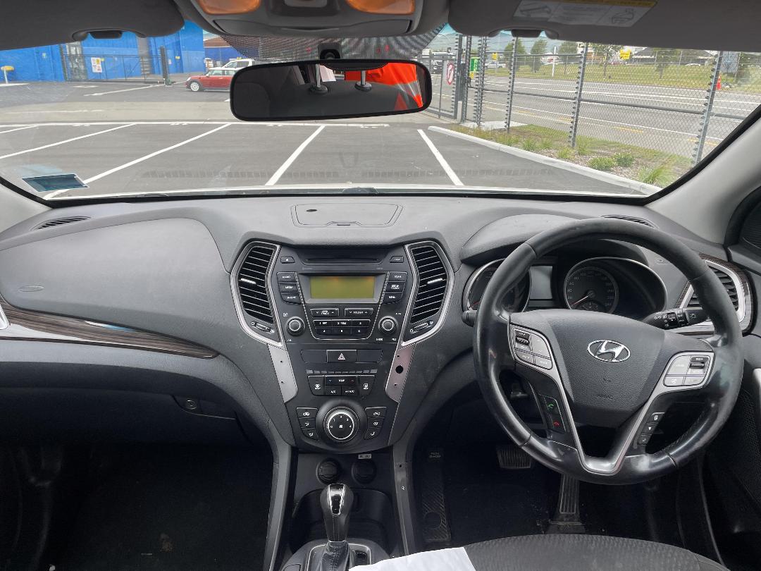 Photo '19' of Hyundai Santa FE DM Photo '19' of Hyundai Santa FE DM