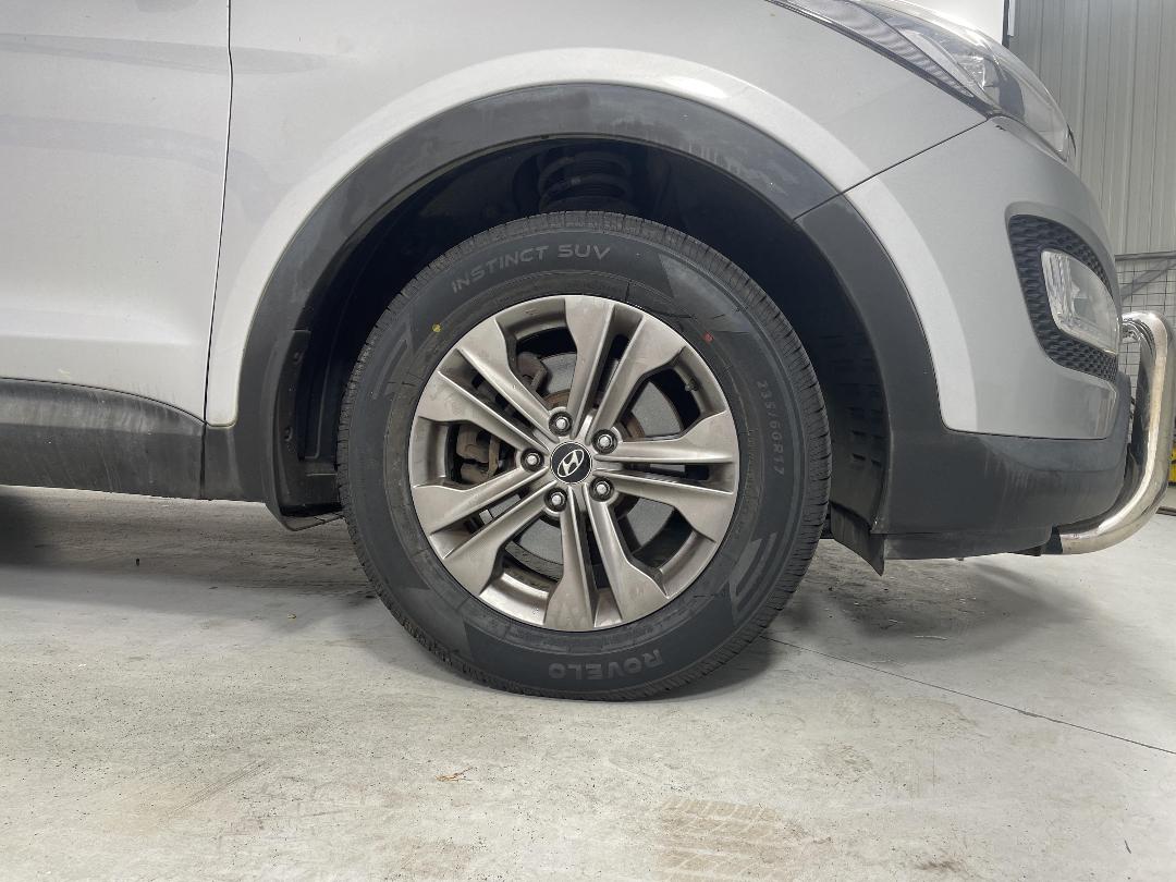 Photo '7' of Hyundai Santa FE DM