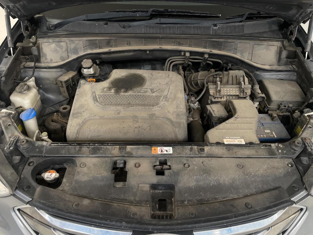 Photo '13' of Hyundai Santa FE