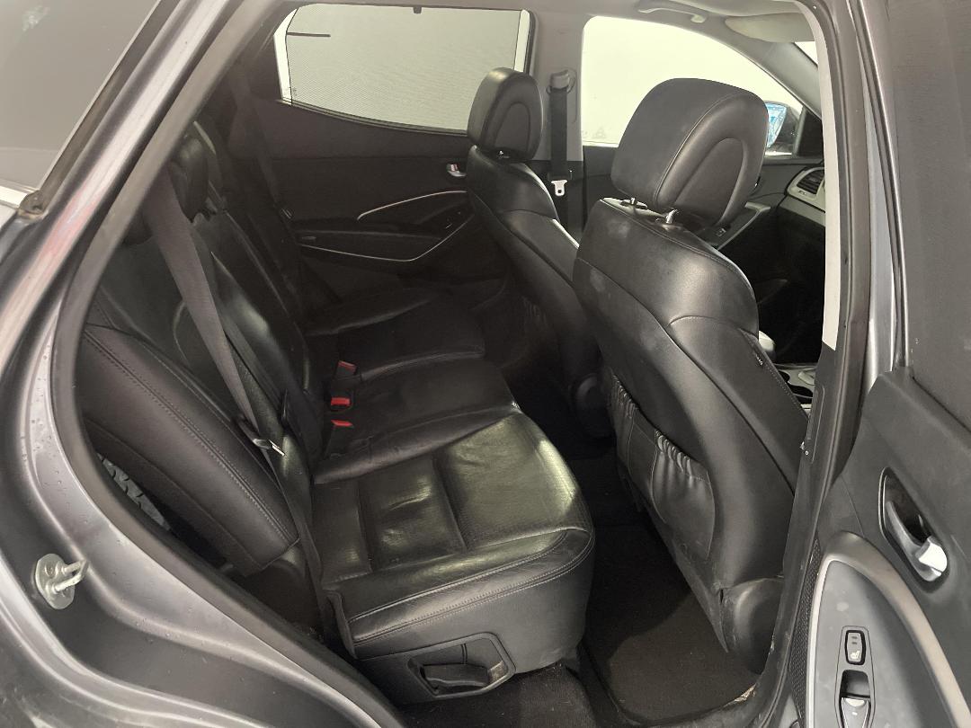 Photo '20' of Hyundai Santa FE