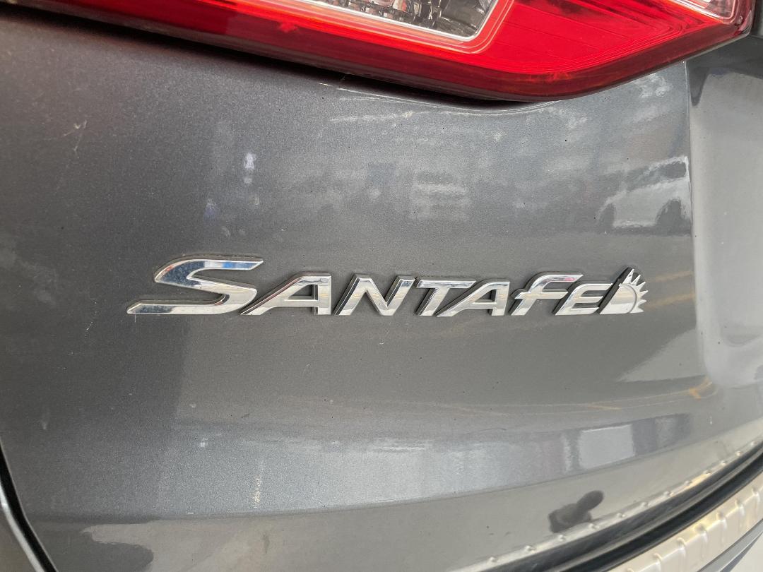 Photo '35' of Hyundai Santa FE