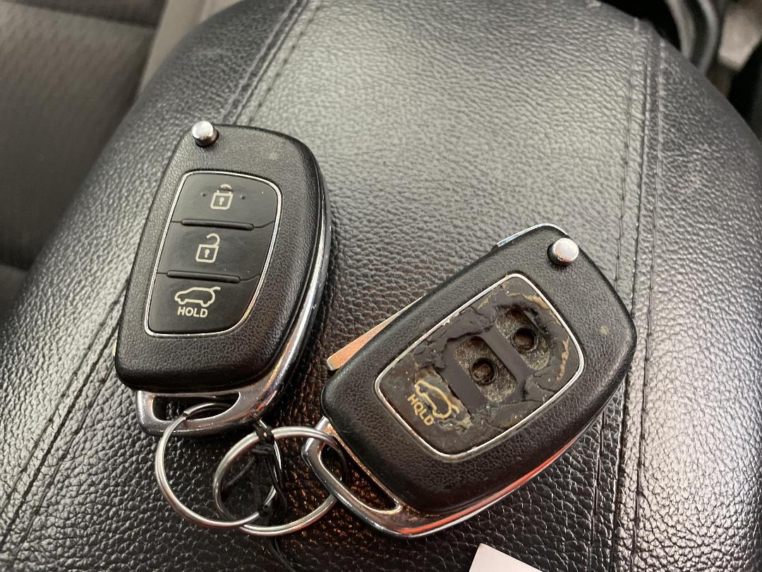 Photo '22' of Hyundai Santa FE Photo '22' of Hyundai Santa FE