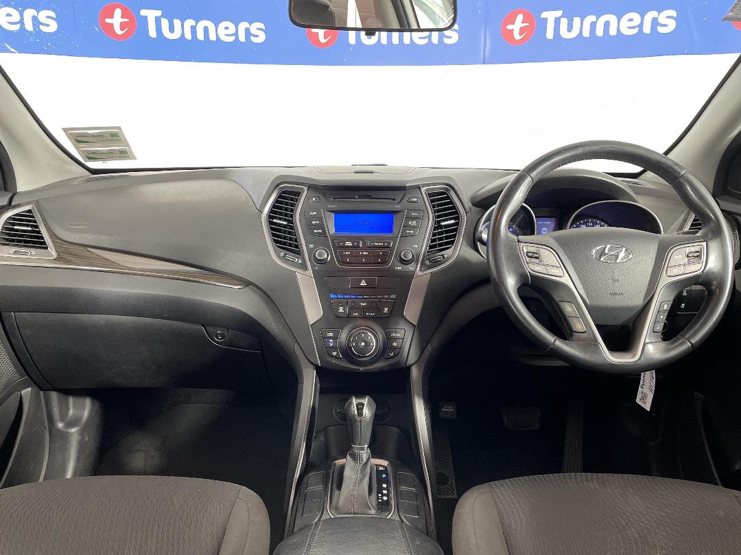 Photo '17' of Hyundai Santa FE Photo '17' of Hyundai Santa FE