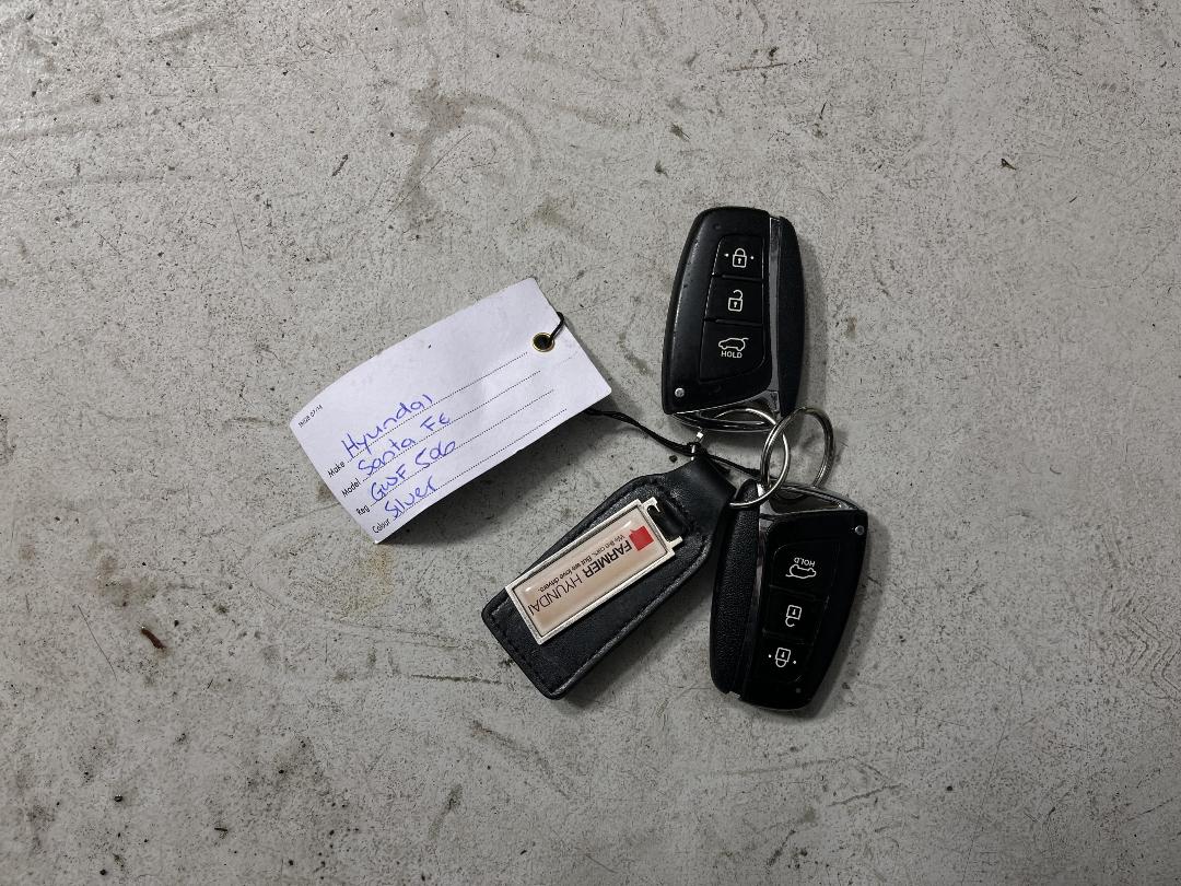 Photo '22' of Hyundai Santa FE