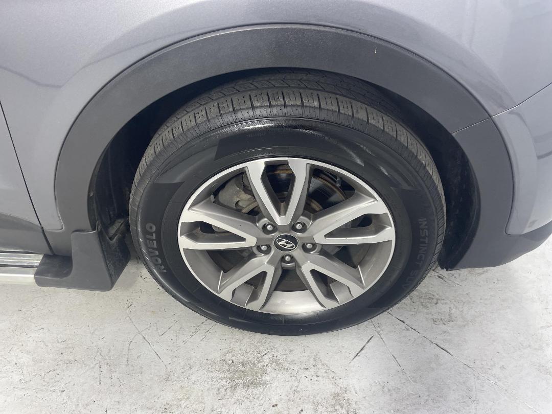 Photo '9' of Hyundai Santa FE