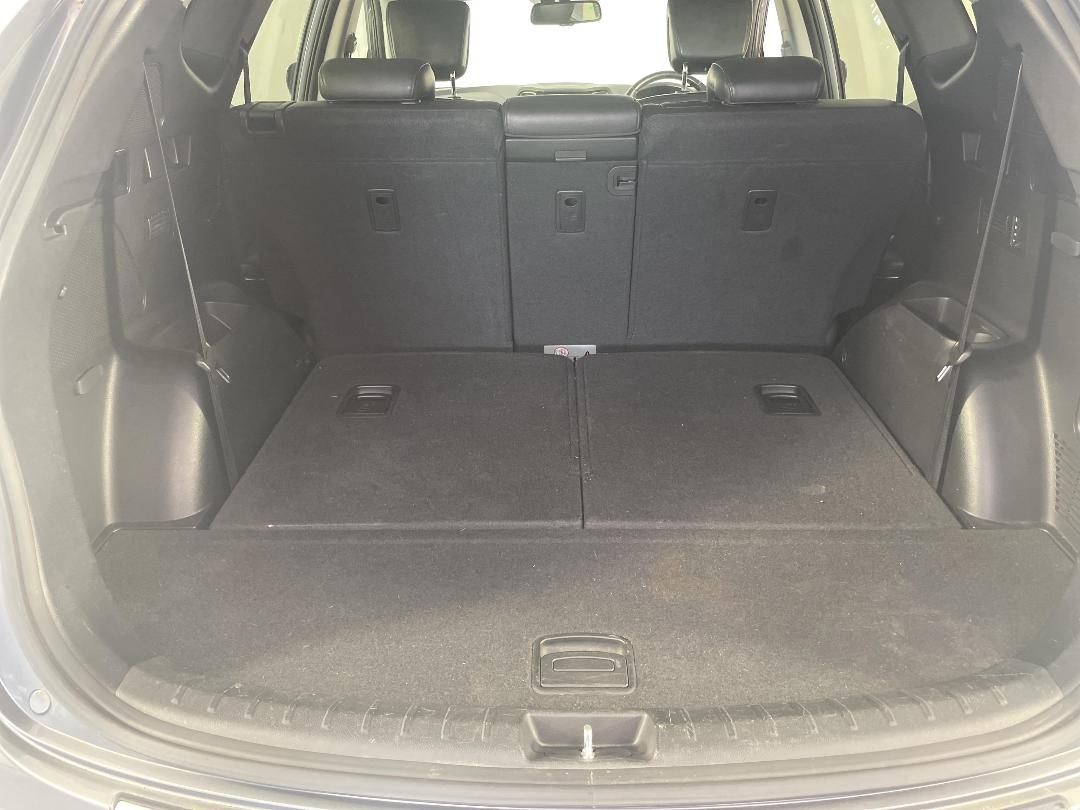 Photo '14' of Hyundai Santa FE