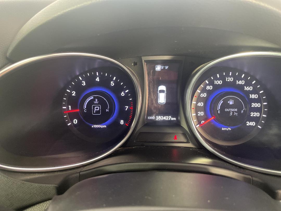 Photo '21' of Hyundai Santa FE