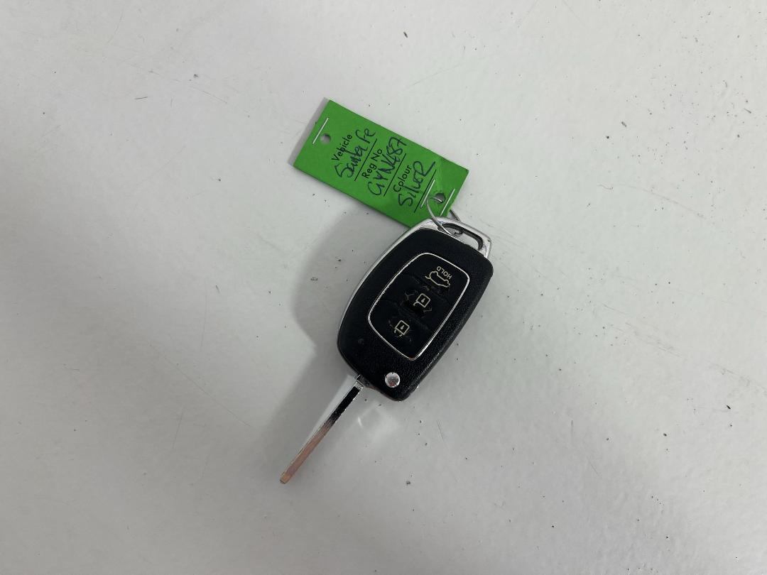 Photo '20' of Hyundai Santa FE DM Photo '20' of Hyundai Santa FE DM