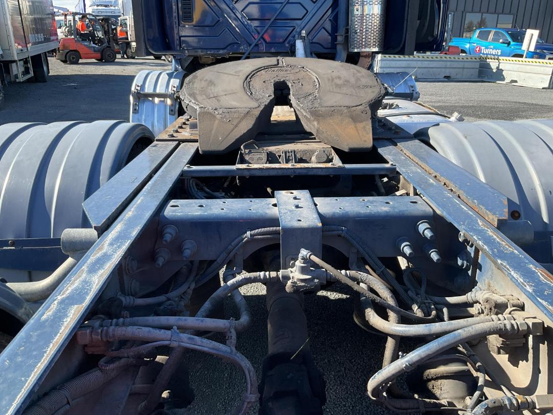 Photo '23' of International 7600 WORKSTAR Tractor Unit