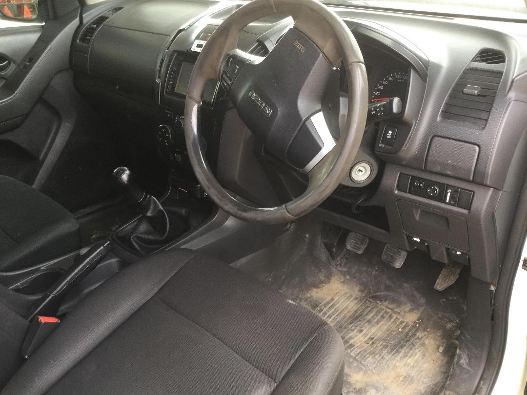 Photo '14' of Isuzu D-MAX LX DC Photo '14' of Isuzu D-MAX LX DC