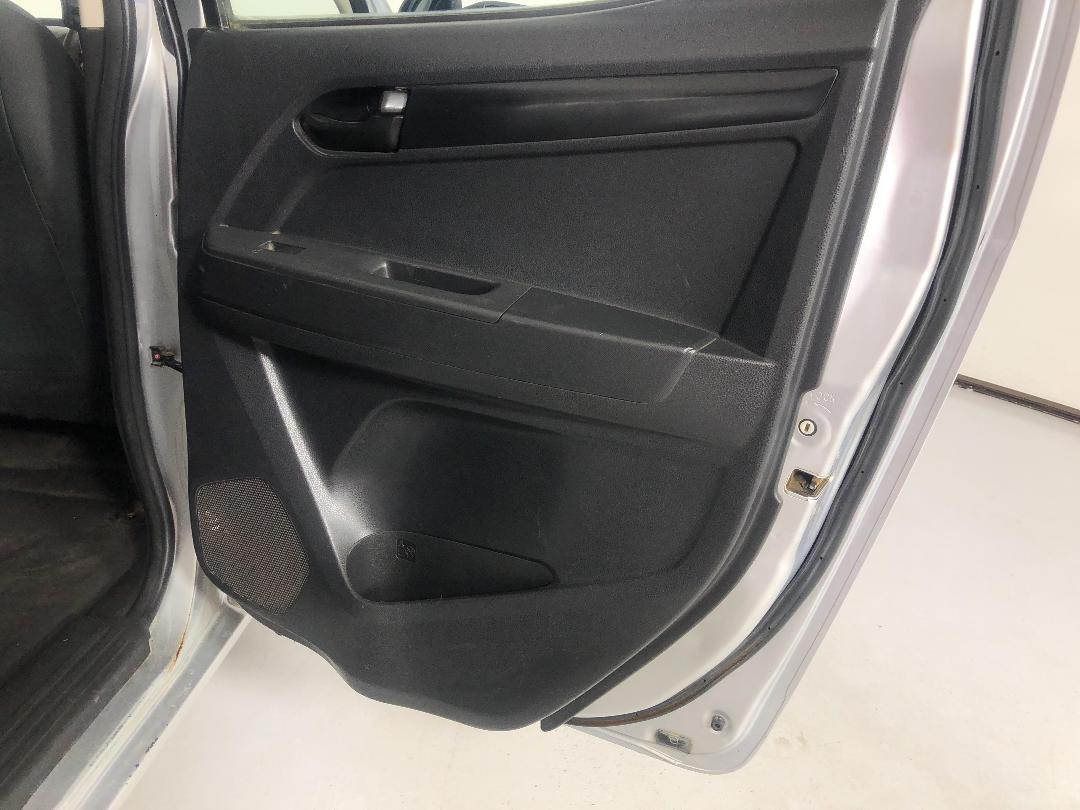 Photo '19' of Isuzu D-MAX