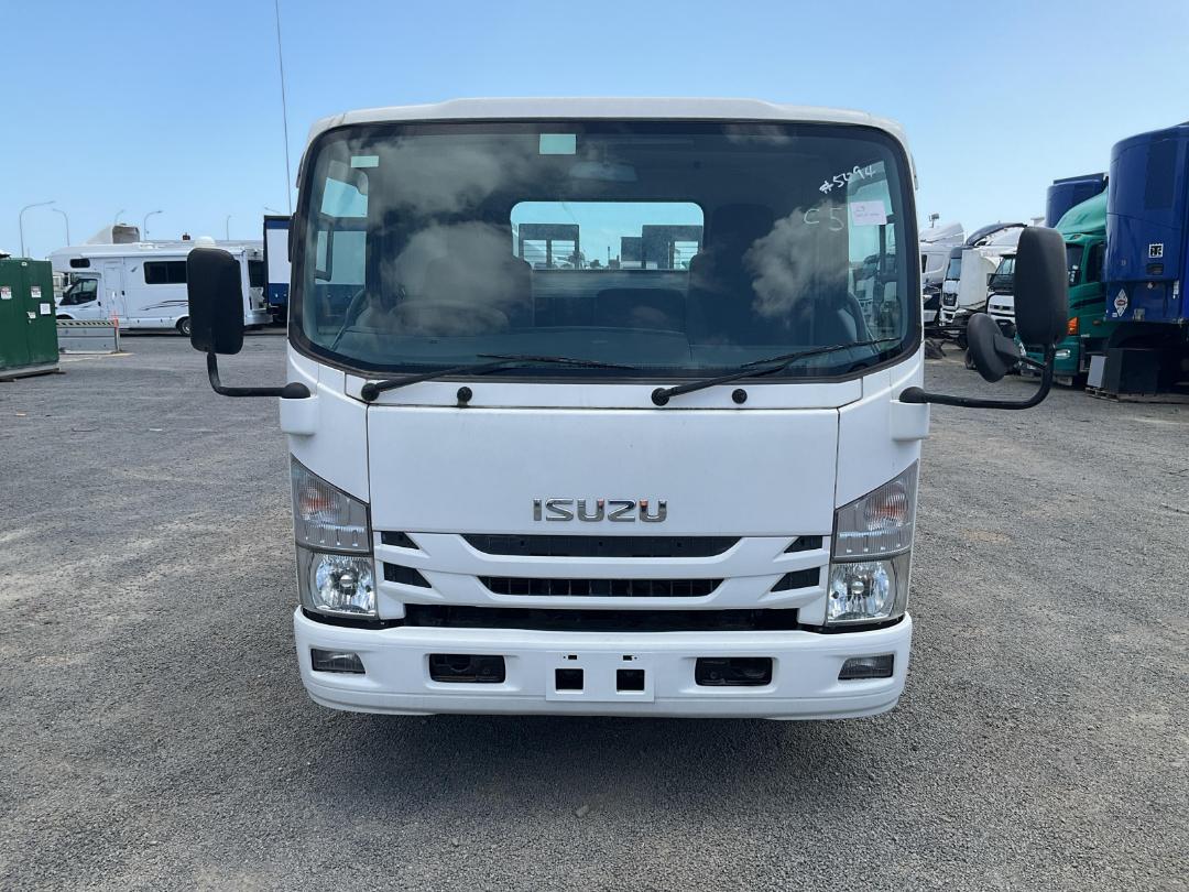 Photo '10' of Isuzu ELF Transporter
