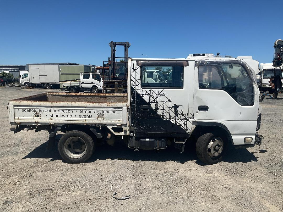 Photo '3' of Isuzu ELF Flat Deck