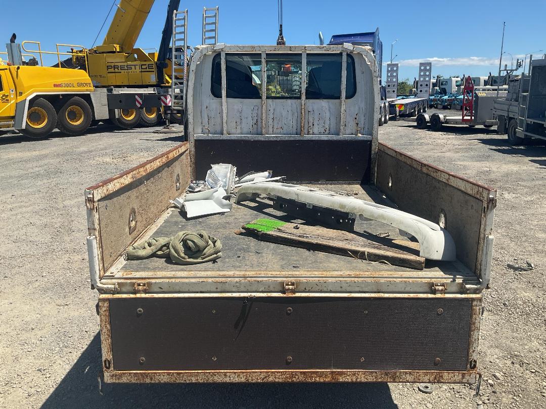 Photo '21' of Isuzu ELF Flat Deck