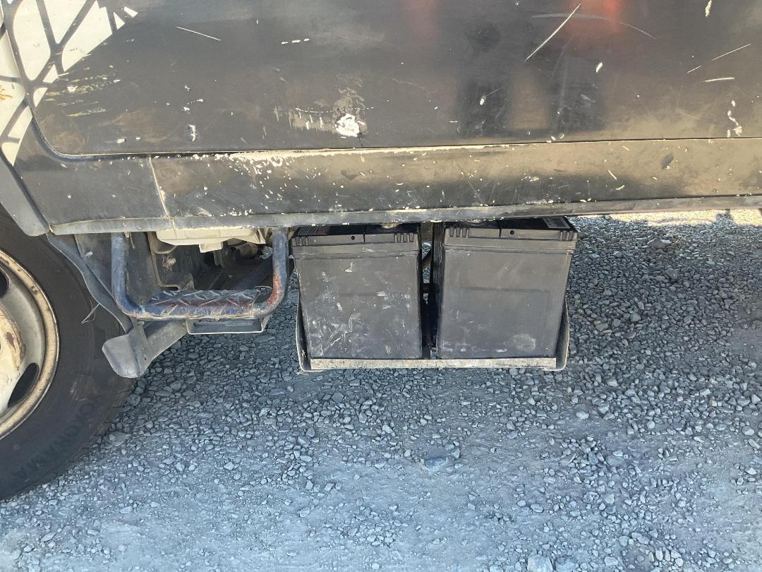 Photo '22' of Isuzu ELF Flat Deck