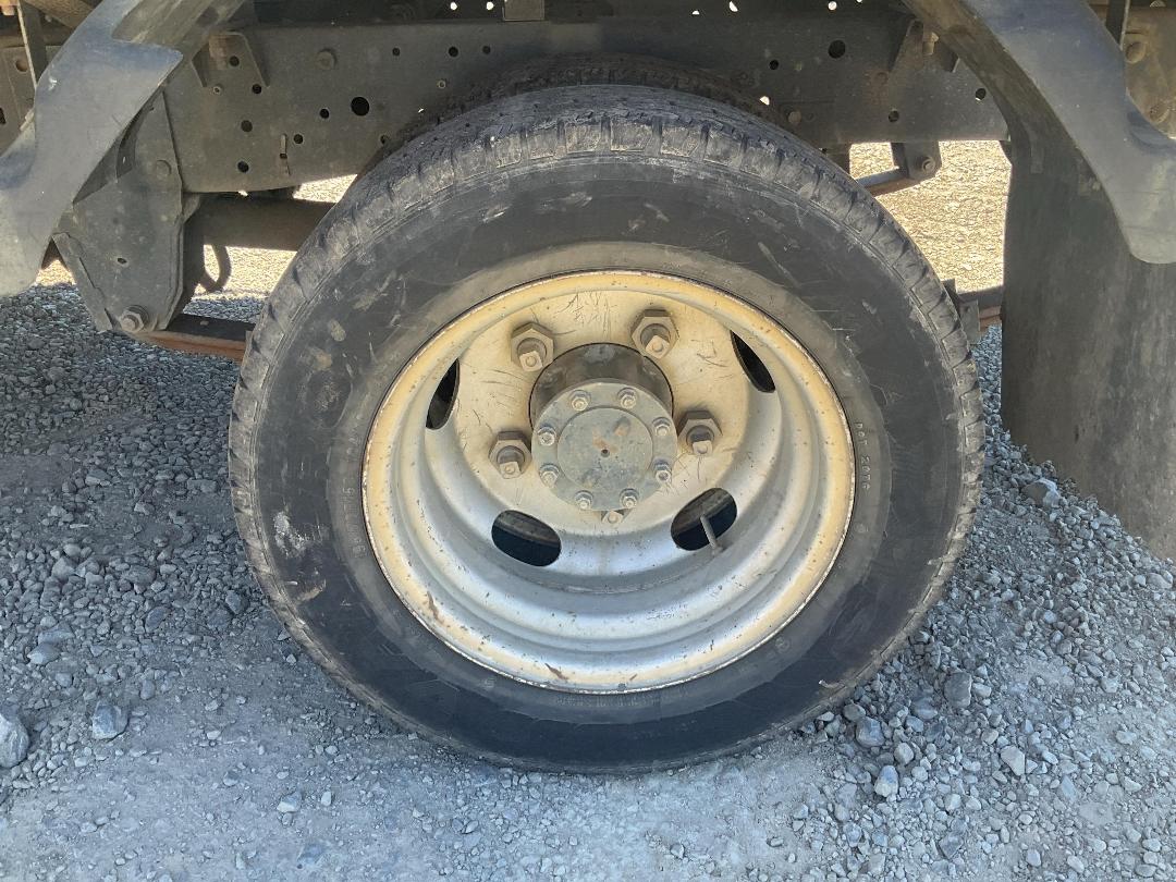 Photo '26' of Isuzu ELF Flat Deck