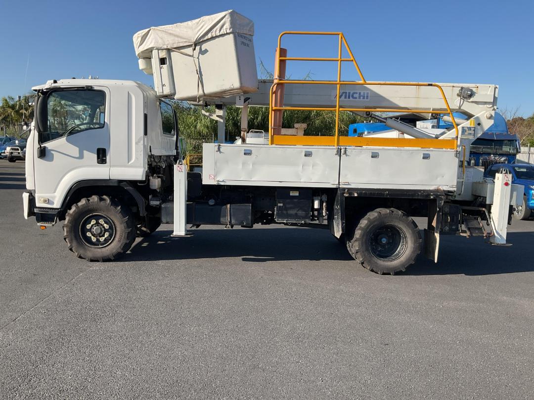 Photo '9' of Isuzu F Series FSS550P Cherry Picker/EWP