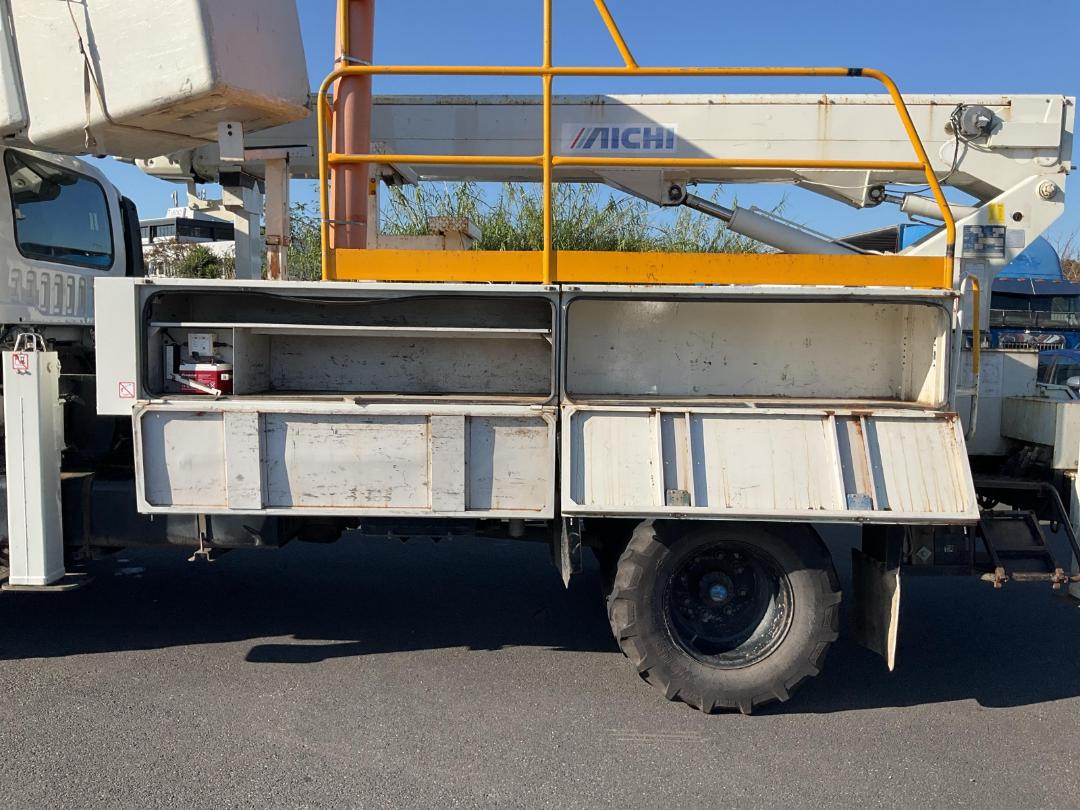 Photo '19' of Isuzu F Series FSS550P Cherry Picker/EWP