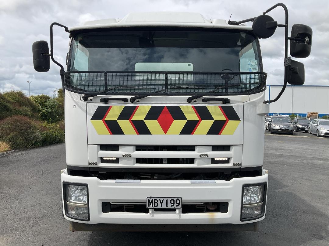 Photo '15' of Isuzu Forward Sucker/Vacuum