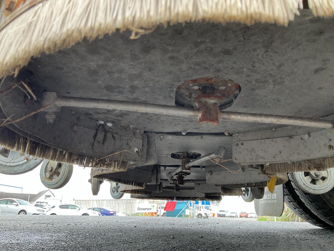 Photo '37' of Isuzu Forward Sucker/Vacuum