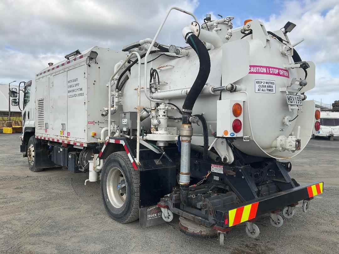 Photo '48' of Isuzu Forward Sucker/Vacuum Photo '48' of Isuzu Forward Sucker/Vacuum