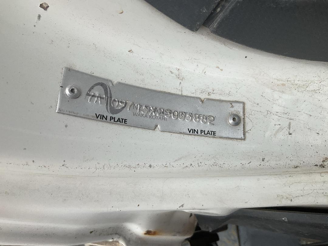 Photo '34' of Isuzu Forward FRR90-TIPPER Flat Deck Photo '34' of Isuzu Forward FRR90-TIPPER Flat Deck