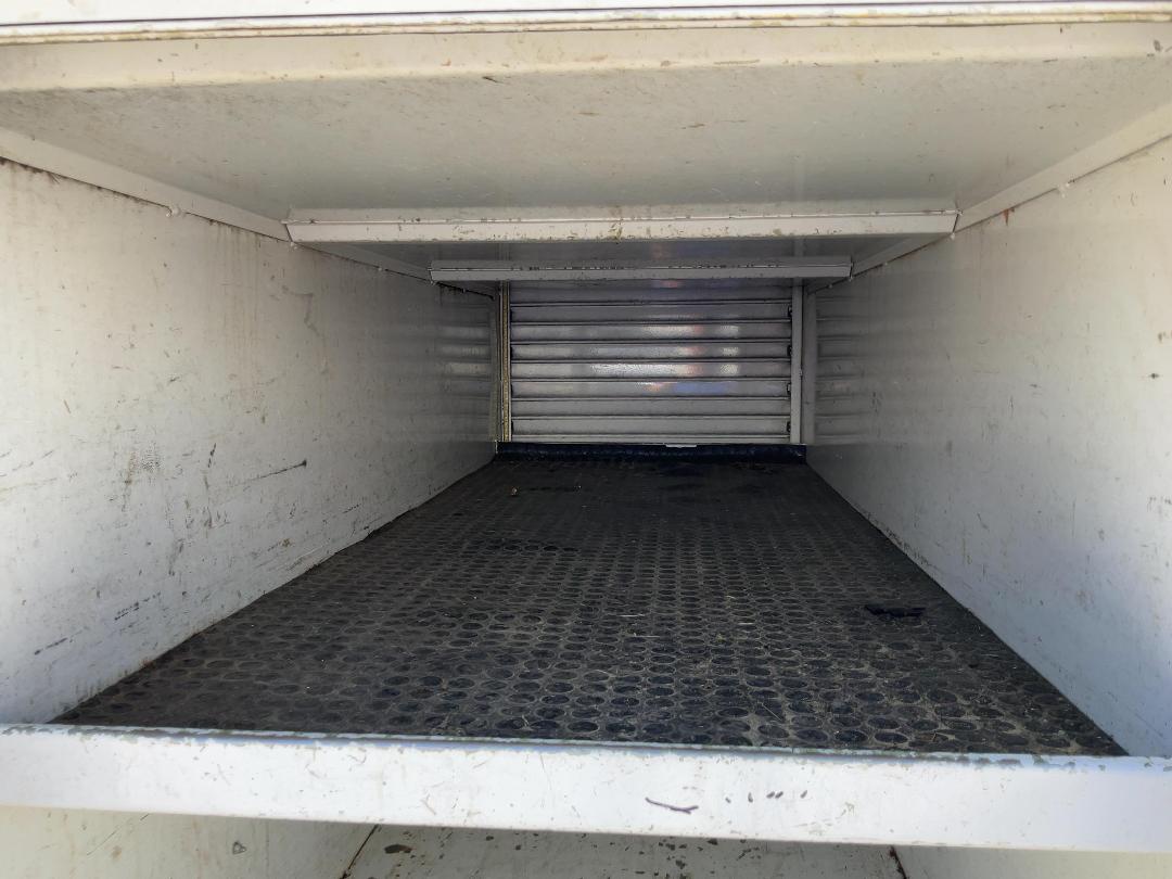 Photo '21' of Isuzu N Series NPR325M AMT Tipper