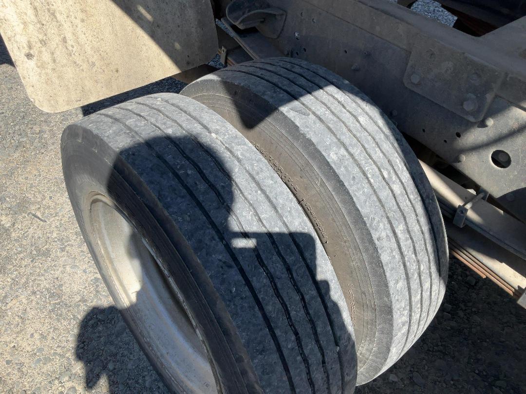 Photo '30' of Isuzu N Series NPR325M AMT Tipper