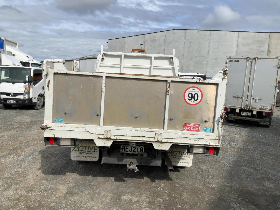 Photo '5' of Isuzu N Series NPR325M AMT Tipper