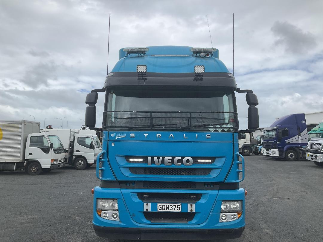 Photo '10' of Iveco Stralis AT500 Tractor Unit