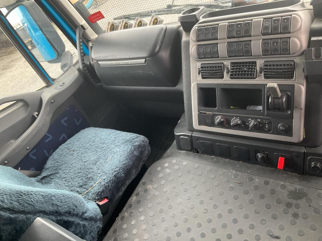 Photo '17' of Iveco Stralis AT500 Tractor Unit