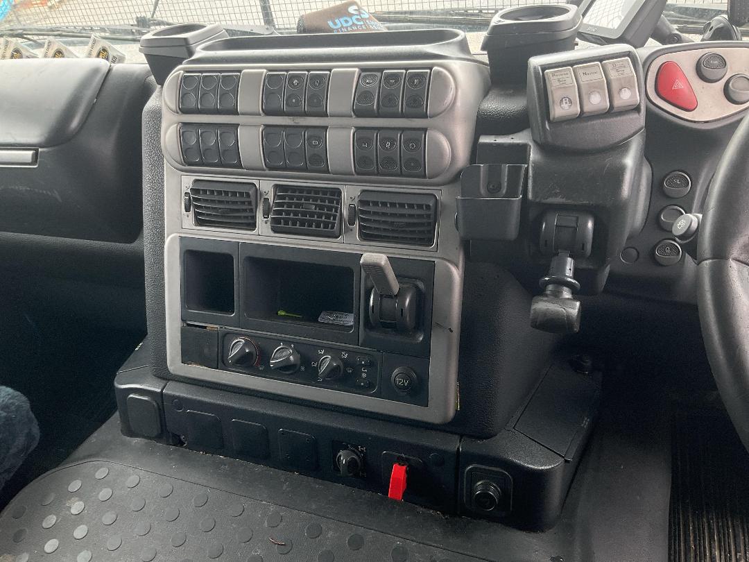 Photo '16' of Iveco Stralis AT500 Tractor Unit