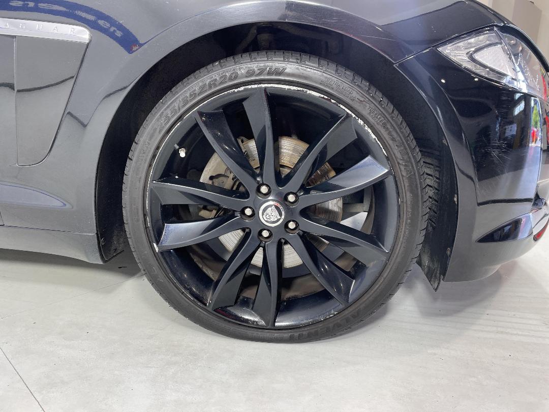 Photo '9' of Jaguar XF