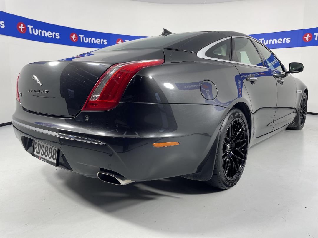 Photo '7' of Jaguar XJ