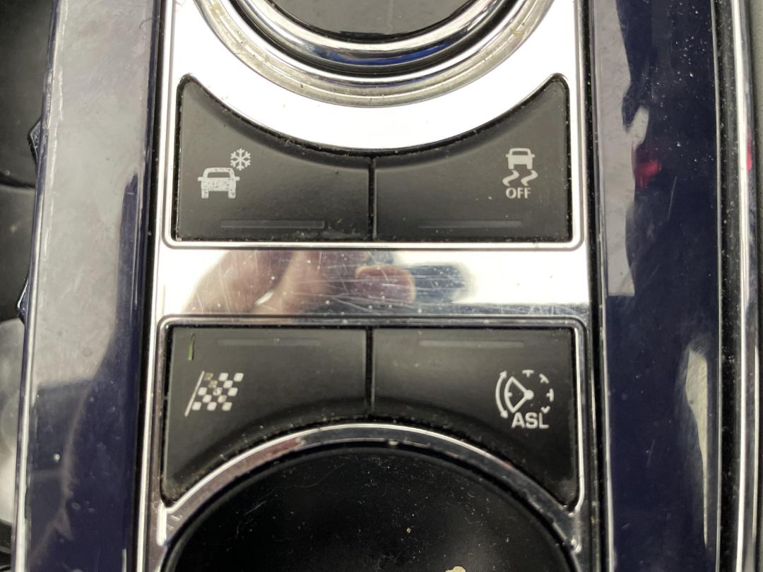 Photo '30' of Jaguar XJ