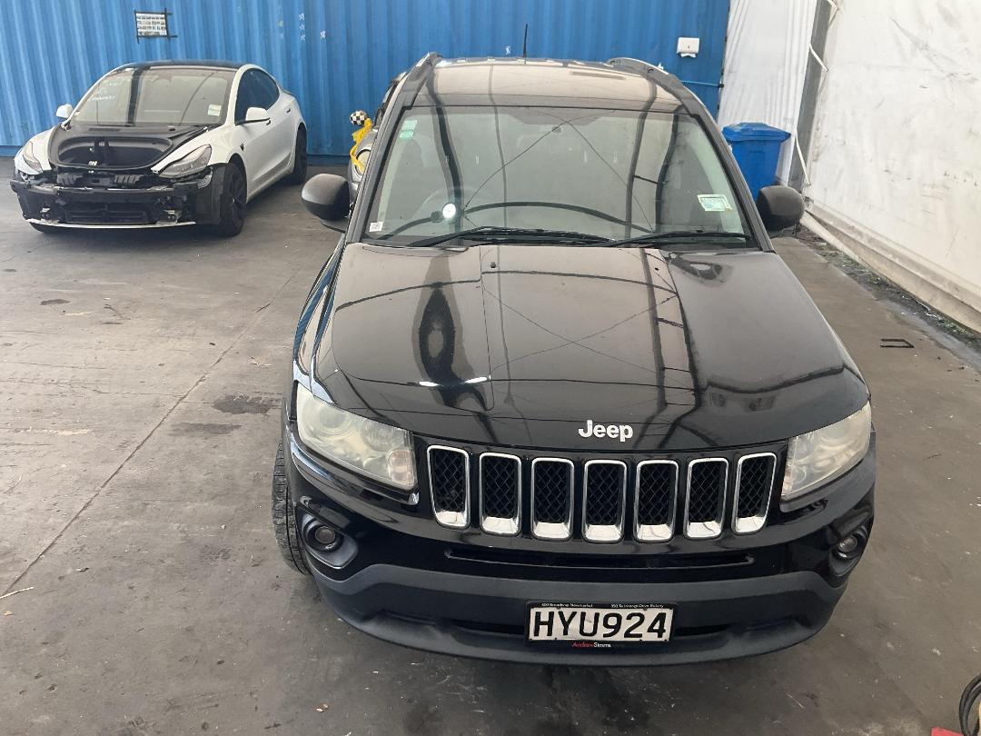 Photo '5' of Jeep Compass Photo '5' of Jeep Compass