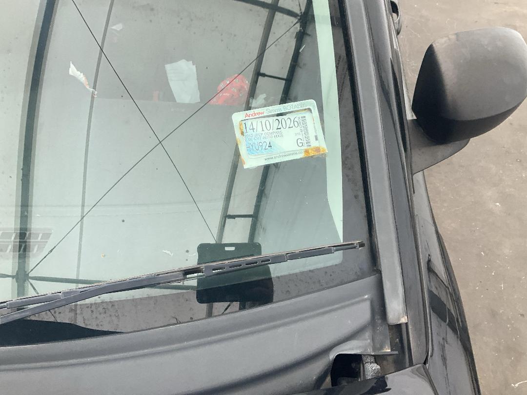 Photo '28' of Jeep Compass Photo '28' of Jeep Compass