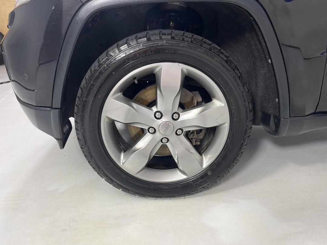 Photo '10' of Jeep Grand Cherokee