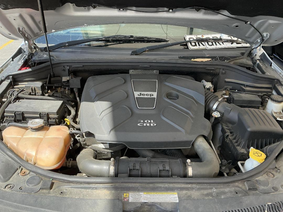 Photo '13' of Jeep Grand Cherokee Overland CRD Photo '13' of Jeep Grand Cherokee Overland CRD