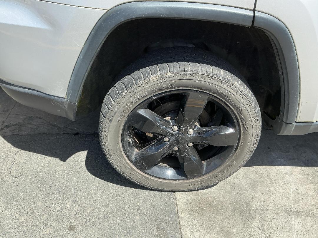 Photo '16' of Jeep Grand Cherokee Overland CRD Photo '16' of Jeep Grand Cherokee Overland CRD