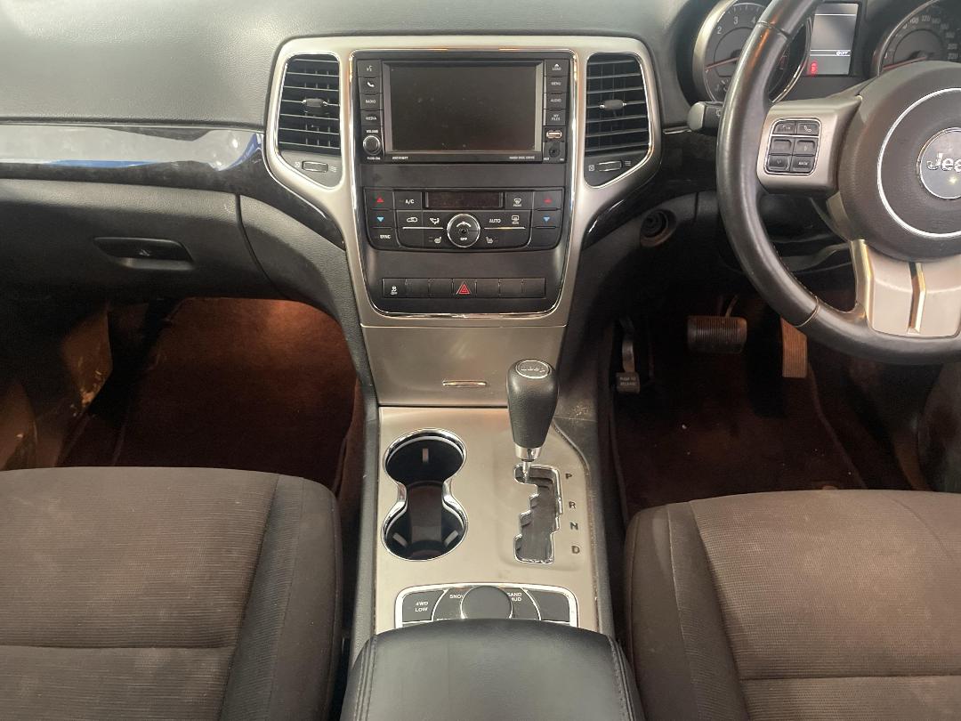 Photo '18' of Jeep Grand Cherokee